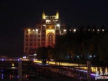 白云賓館夜景