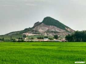 七個(gè)頂子和牛心山，我為你哭泣。